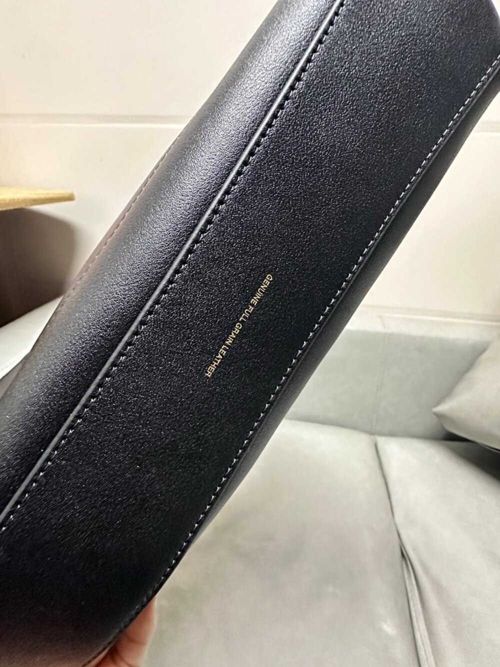 Coach Brooklyn 28 - Picture 5 of 5